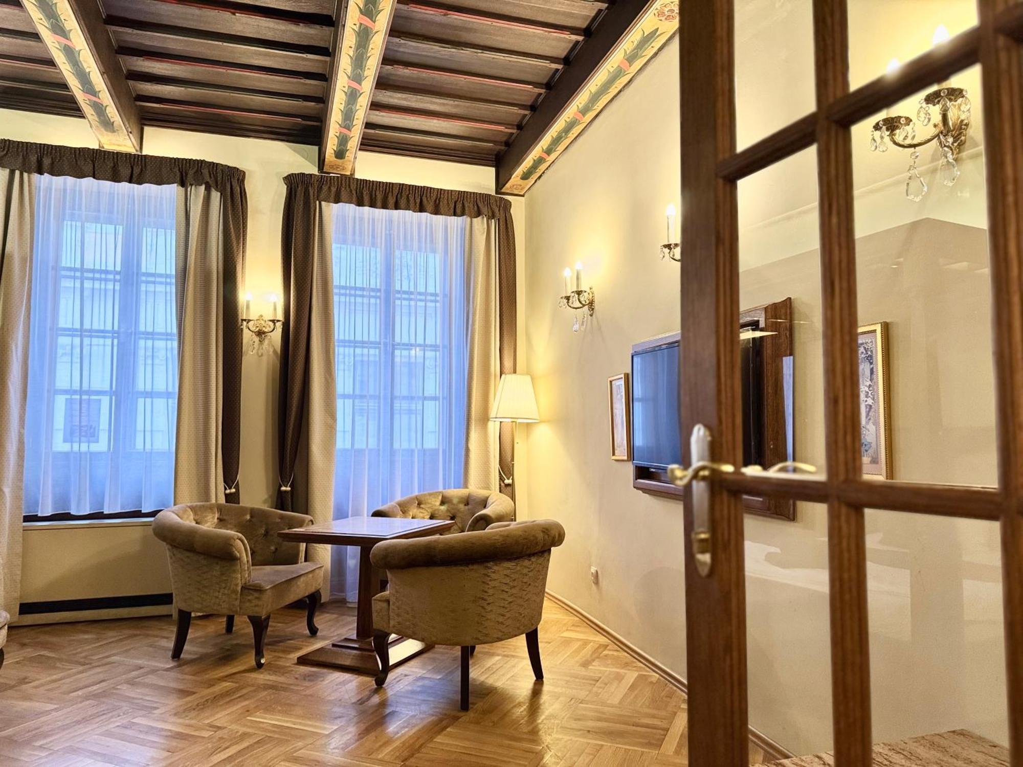 Traditional Prague Apartment Eksteriør billede